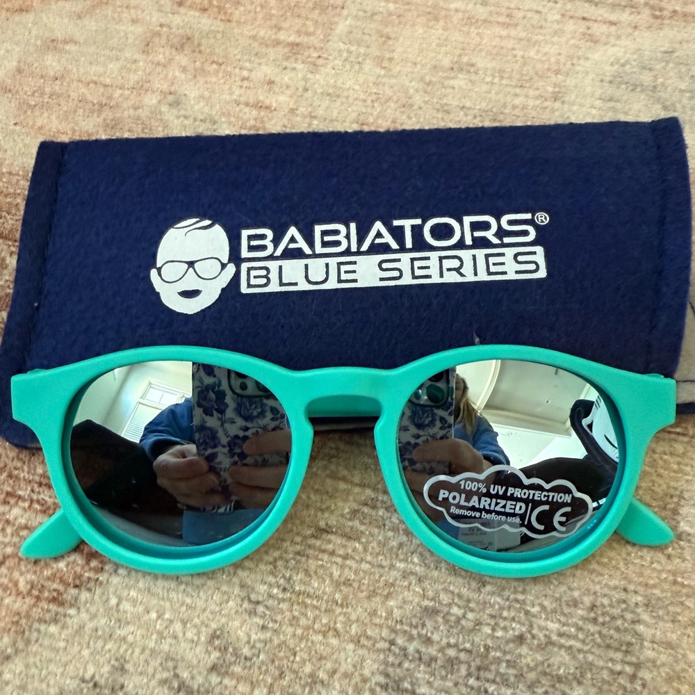 Babiator teal keyhole mirrored sunglasses - NIB